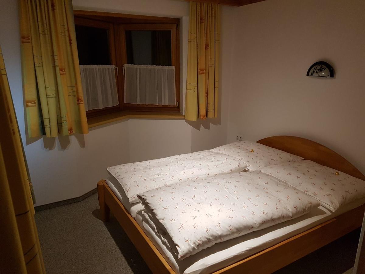 Haus Kathrin Appartement Kaprun Buitenkant foto